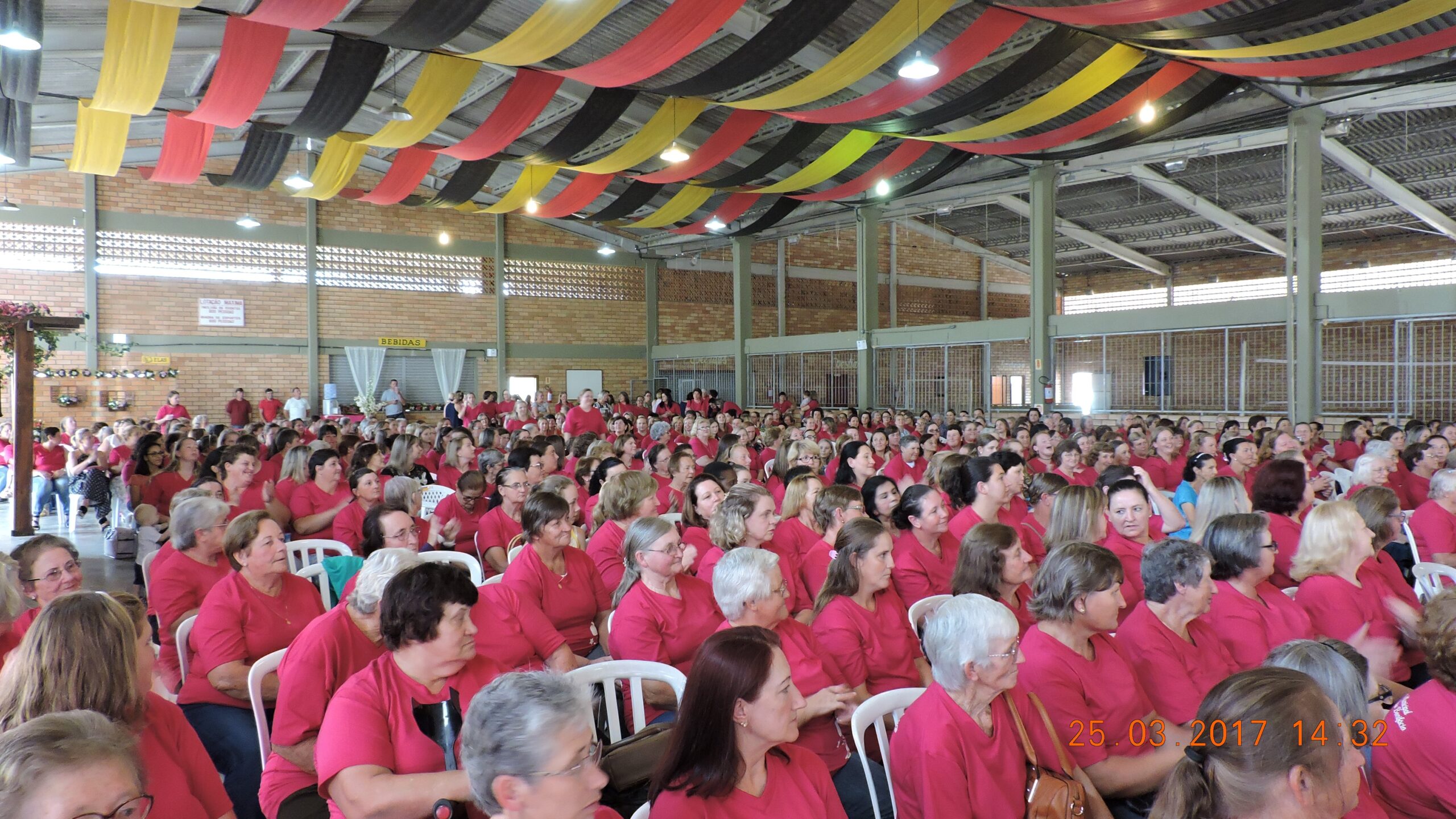 FOTOS DO 15º ENCONTRO MUNICIPAL DE MULHERES DE SÃO BONIFÁCIO EDIÇÃO